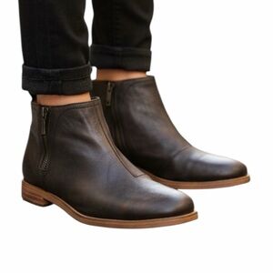 J SHOES Kellen Oil Slick Black Leather Ankle Booties NEW W10 Store Sample EC